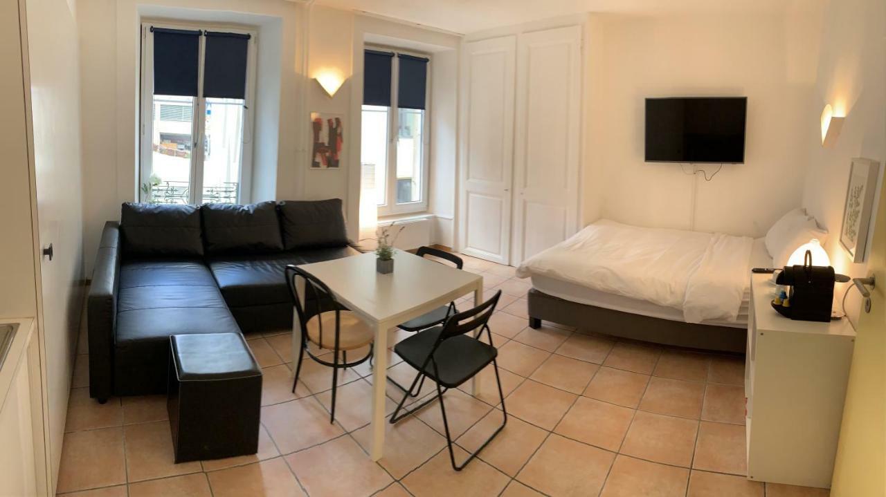 Luxury Duplex Vue Chateau Невшатель Екстер'єр фото